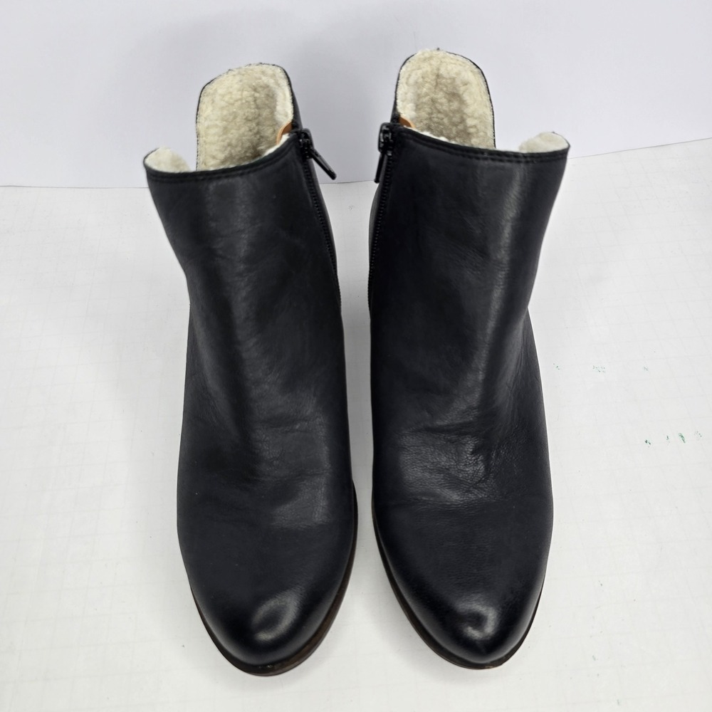 Lucky Brand Banterr2 Ankle Boots Womens Size 7.5 M Black Leather‎ Side Zip Shoes - Picture 2 of 12